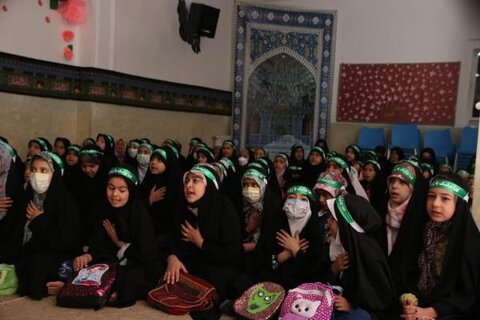 همایش دختران عاشورایی ویژه نونهالان در احمد آباد