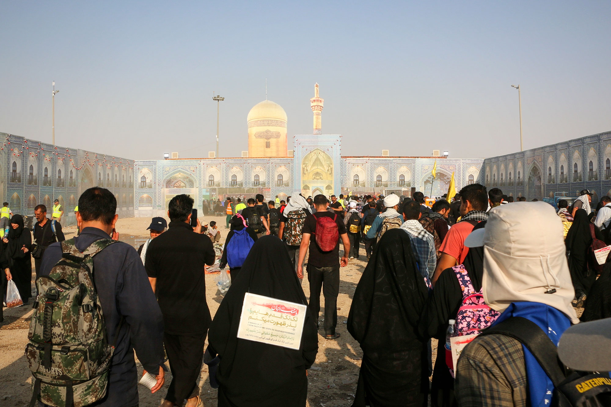 تصاویر/ خدمت‌رسانی آستان قدس رضوی به زائرین اربعین حسینی در مرز مهران