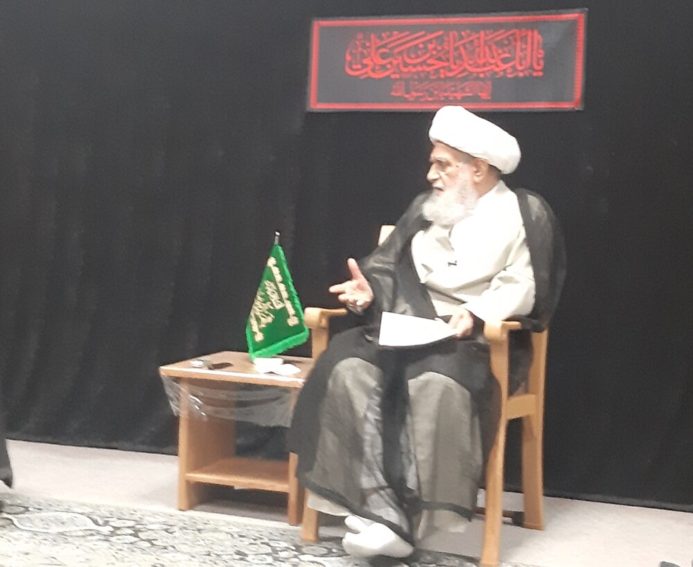 هفت عنوان کتاب مرکز مطالعات و پاسخگویی به شبهات حوزه رونمایی شد