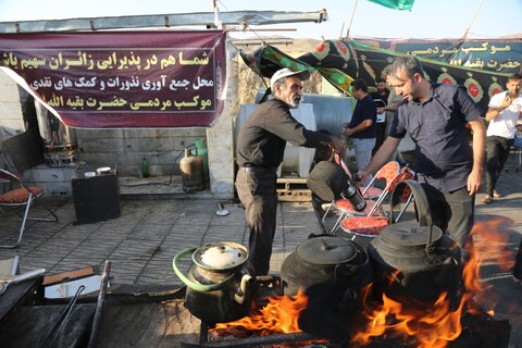 تصاویر / خدمات رسانی موکب های ایرانی به زائران اربعین