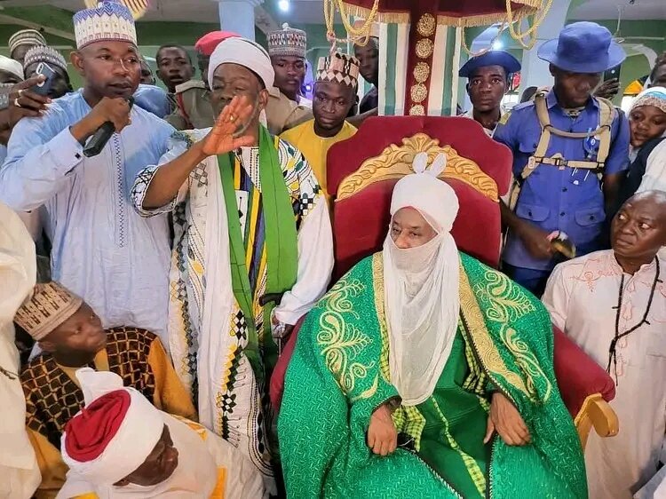 افتتاح یک مسجد بزرگ در نیجریه توسط امیر کانو