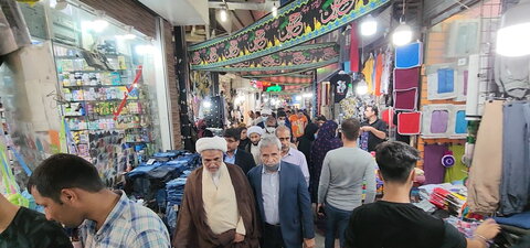 تصویر/ بازدید نماینده ولی فقیه در استان هرمزگان از بازار بندرعباس