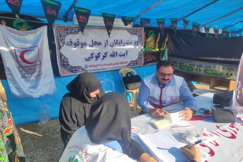 خدمت رسانی موکب مردمی میثم تمار دالاهو روزانه به ۲ هزار زائر اربعین