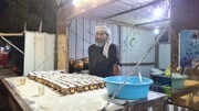 فیلم | یک روحانی عراقی در خدمت زائران اربعین