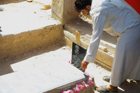 تصاویر/ روایت‌‎گری مبلغین اربعین در مقبره شهید رئیسعلی دلواری
