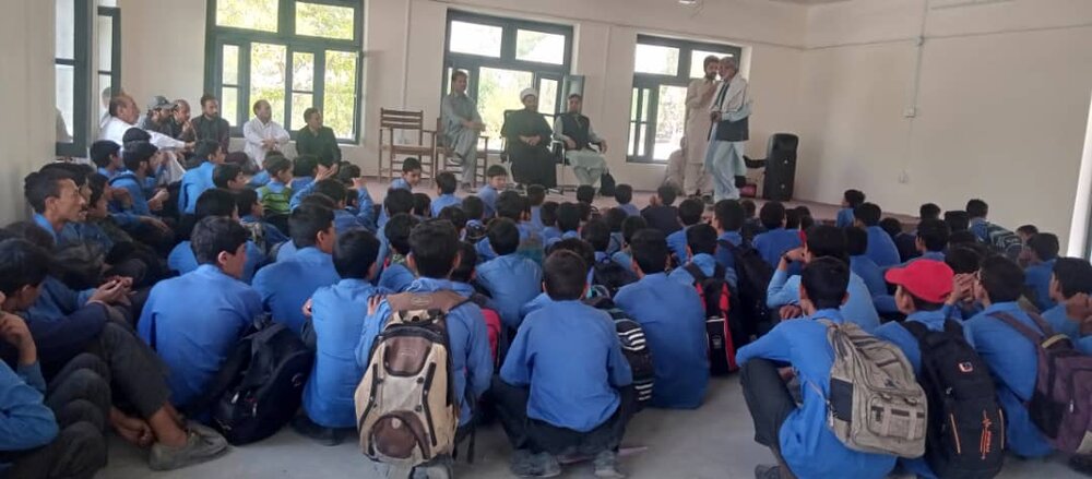 ہماری تعلیم پر مافیا کا قبضہ ہے، موجودہ نصاب کا محور نمبر اور ڈگری، ڈاکٹر محمد یعقوب بشوی