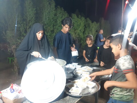 تصاویر:خدمت رسانی موکب های عراقی به زائرین اربعین حسینی