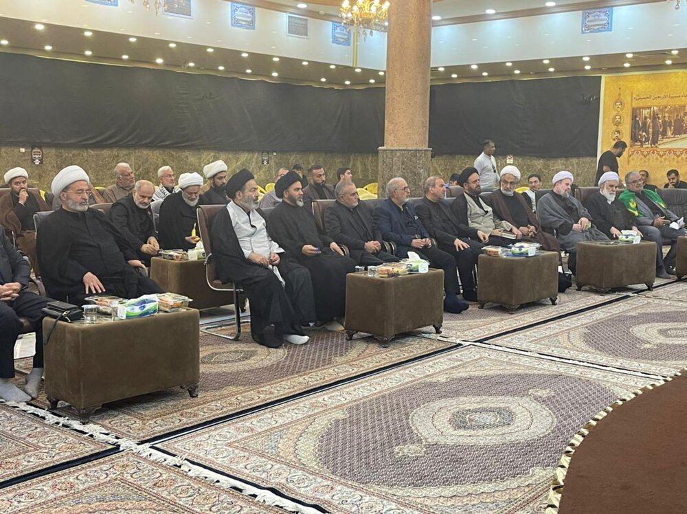 إقامة ندوة ثقافية بعنوان (نهج انتفاضة صفر سنة ١٩٧٧ وشهداء مسيرة الاربعين الحسيني) + الصور إقامة ندوة ثقافية بعنوان (نهج انتفاضة صفر سنة ١٩٧٧ وشهداء مسيرة الاربعين الحسيني) + الصور
