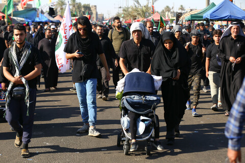 پیاده روی اربعین لیبک عاشقان امام حسین علیه السلام