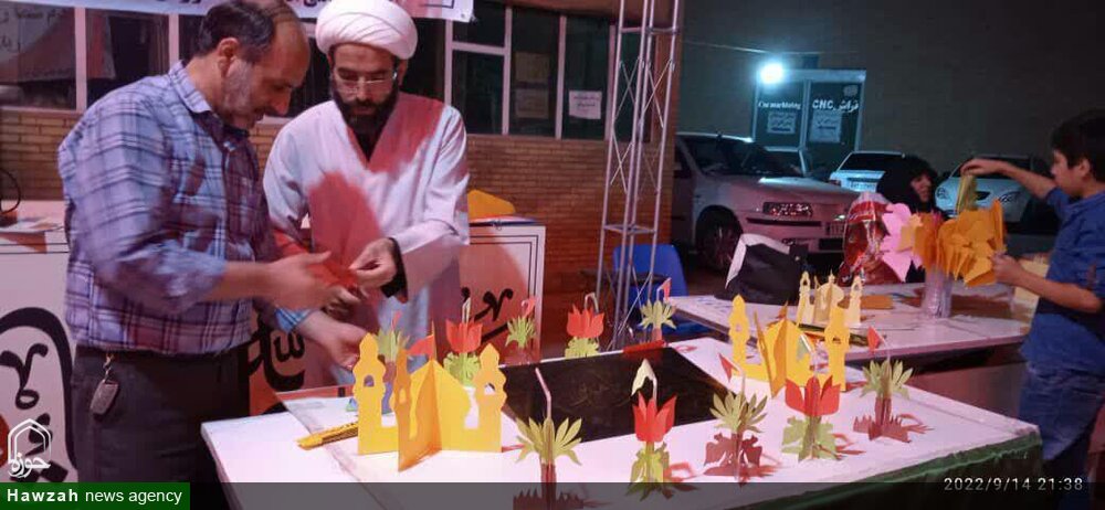 یادگاری روحانی همدانی برای کودکان زوار امام حسین(ع) + عکس