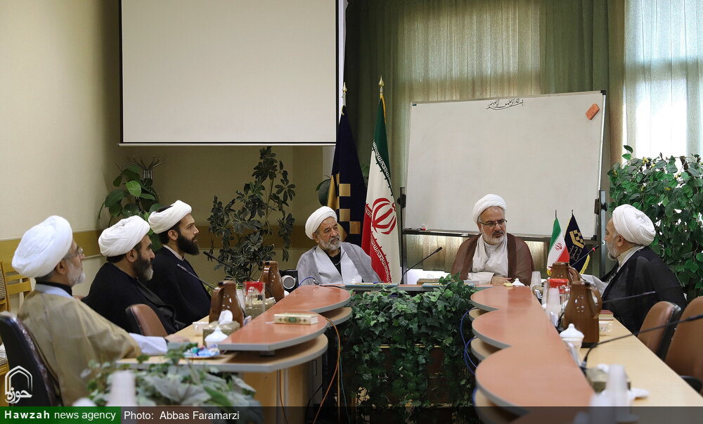 تفاهم نامه همکاری حوزه و جامعة المصطفی/ اردوهای سازندگی و مشارکت های اجتماعی تقویت میشوند