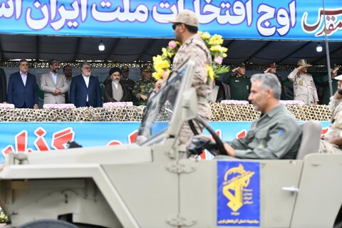 تصاویر/ رژه نیروهای مسلح در شهرستان ارومیه