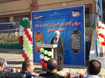 مسئولان برای در امان ماندن دانش آموزان از آسیب های فضای مجازی تلاش کنند