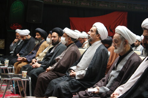 تصاویر/اجتماع اعتراضی حوزویان اصفهان به هتاکی اغتشاشگران