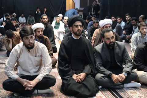 تصاویر/ مراسم ظهر شهادت امام رضا(ع) در مدرسه علمیه امام خمینی ارومیه