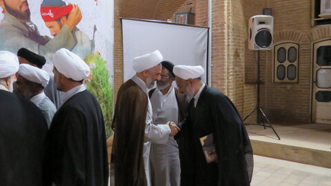 مراسم تجلیل از روحانیون جانباز یزد در مدرسه علمیه امام خمینی (ره)