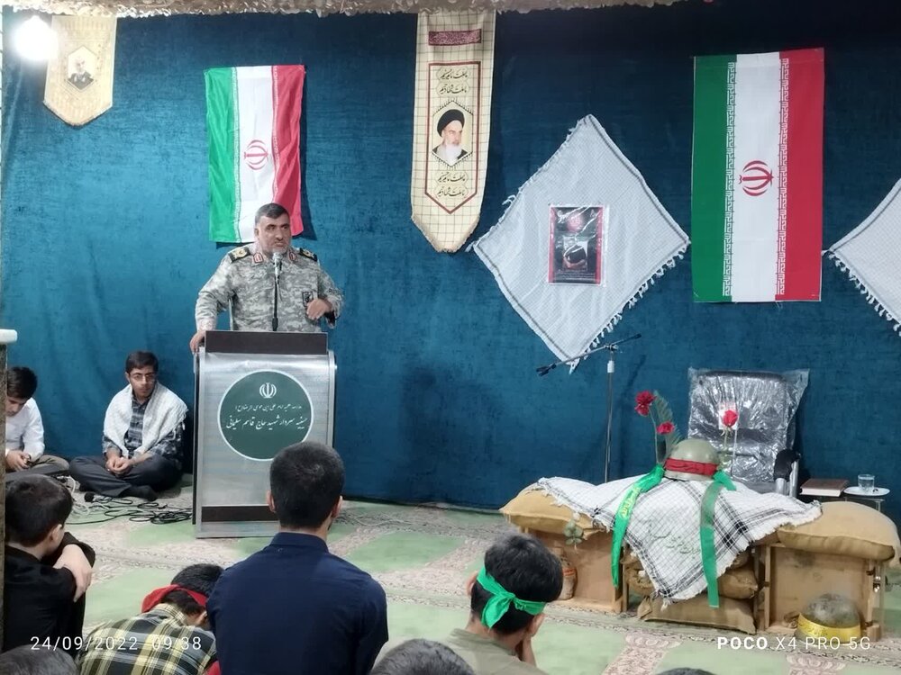 تقویت انقلاب و نظام اسلامی مهمترین وظیفه امروز حوزویان است