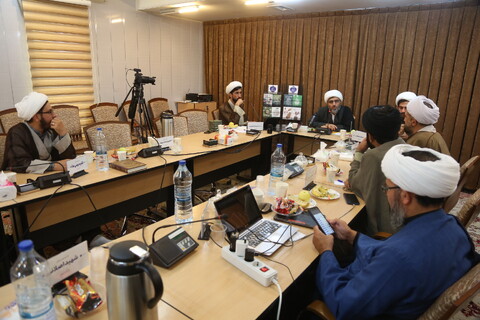 تصاویر/ نشست تولیدکنندگان تبلیغی با معاونت فرهنگی سازمان تبلیغات اسلامی
