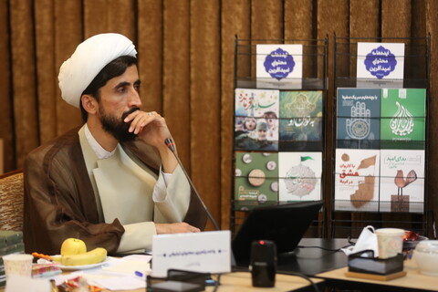 تصاویر/ نشست تولیدکنندگان تبلیغی با معاونت فرهنگی سازمان تبلیغات اسلامی