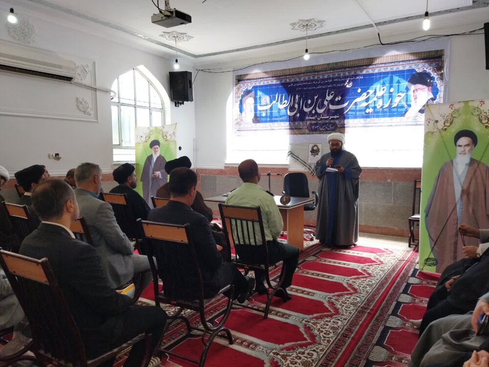 « نیکروان» مدیر مدرسه علمیه علی بن ابی طالب(ع) ایذه شد + عکس