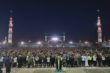 تصاویر/ اجتماع بزرگ منتظران ظهور در سالروز آغاز امامت حضرت ولی عصر(عج) در مسجد مقدس جمکران