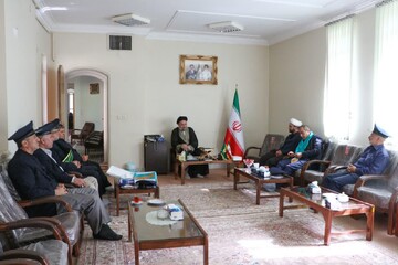 خدام مسجد مقدس جمکران به بروجرد رسیدند