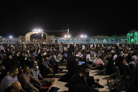تصاویر/ اجتماع بزرگ منتظران ظهور در آستانه آغاز امامت ولی عصر(عج) در مسجد مقدس جمکران