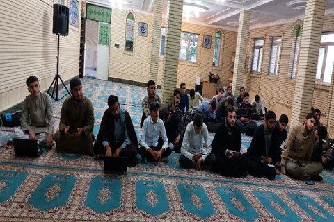 تصاویر/ نشست بصیرتی طلاب مدرسه علمیه رسول اکرم تکاب
