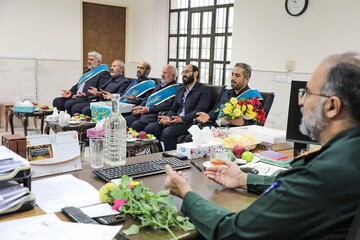 تقدیر خادمان مسجد مقدس جمکران از مدافعان امنیت در ۳۰ شهر