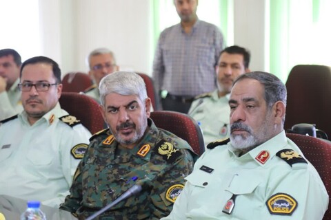 تصاویر/ دیدار نماینده ولی فقیه در استان آذربایجان شرقی با فرماندهان نیروی انتظامی استان