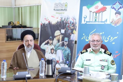 تصاویر/ دیدار نماینده ولی فقیه در استان آذربایجان شرقی با فرماندهان نیروی انتظامی استان