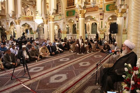 تصاویر/ آیین جشن هفته وحدت در مسجد شافعی اهل سنت کرمانشاه