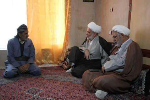 تکریم روحانیون اهل سنت کامیاران از سوی نماینده ولی فقیه در کردستان