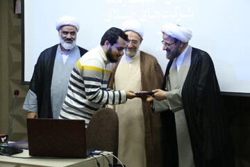 آیین اعطای اعتبارنامه شرکت های خلاّق برگزار شد