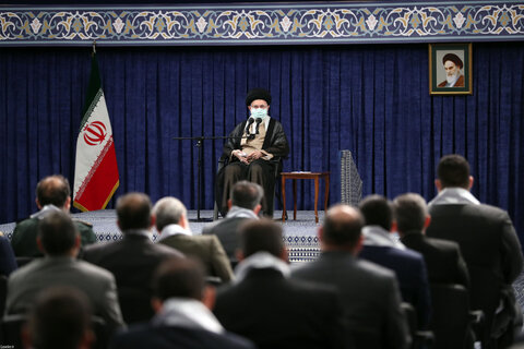 تصاویر/ دیدار دست‌اندرکاران دومین کنگره ملی شهدای ورزشکار با رهبر معظم انقلاب