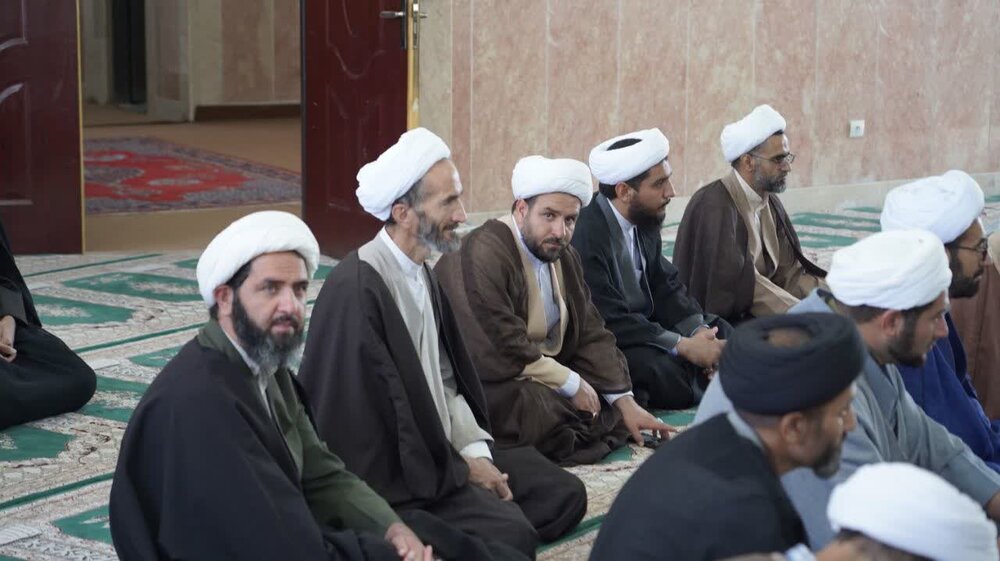 مشکلات مساجد و ائمه جماعت فریدن و داران بررسی شد