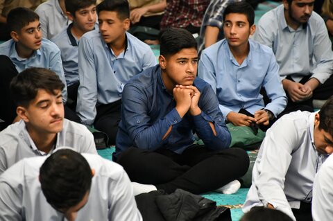 تصاویر/ همایش نماز دانش آموزی در ارومیه
