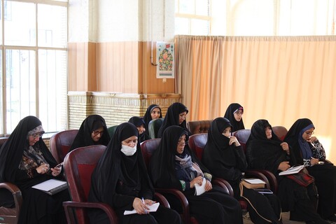 تصاویر/ دوره آموزشی کنشگری تبیین با موضوع جوانی جمعیت در ارومیه