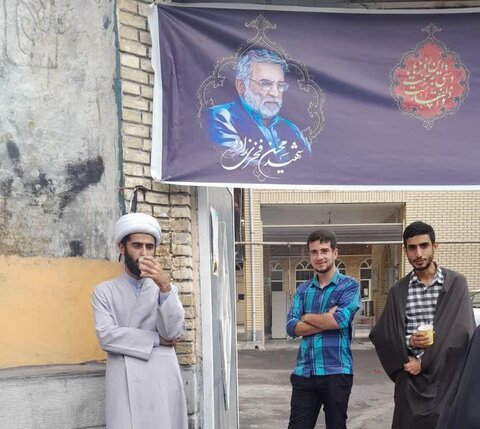 تصاویر/ برگزاری ایستگاه صلواتی به مناسبت میلاد با سعادت پیامبر اکرم(ص) توسط مدرسه علمیه مهدویه رشت