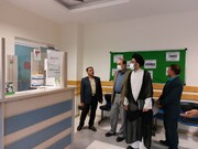 حضور امام جمعه کاشان در مراکز درمانی و دیدار با پزشکان و پرستاران