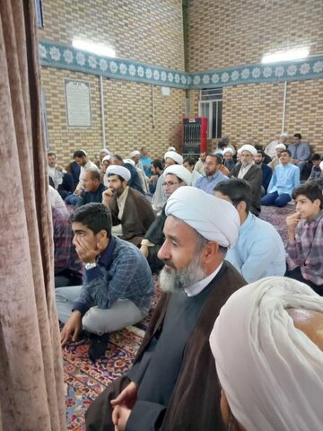 تصاویر/ جشن ولادت پیامبر(ص) و امام جعفرصادق(ع) در مدرسه علمیه حضرت ولیعصر(عج) پردیسان با حضور خانواده طلاب