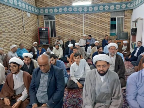 تصاویر/ جشن ولادت پیامبر(ص) و امام جعفرصادق(ع) در مدرسه علمیه حضرت ولیعصر(عج) پردیسان با حضور خانواده طلاب