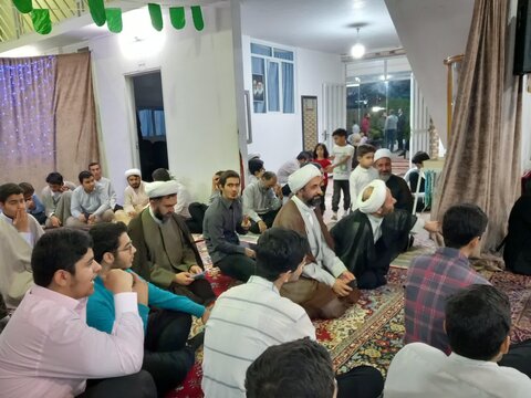 تصاویر/ جشن ولادت پیامبر(ص) و امام جعفرصادق(ع) در مدرسه علمیه حضرت ولیعصر(عج) پردیسان با حضور خانواده طلاب
