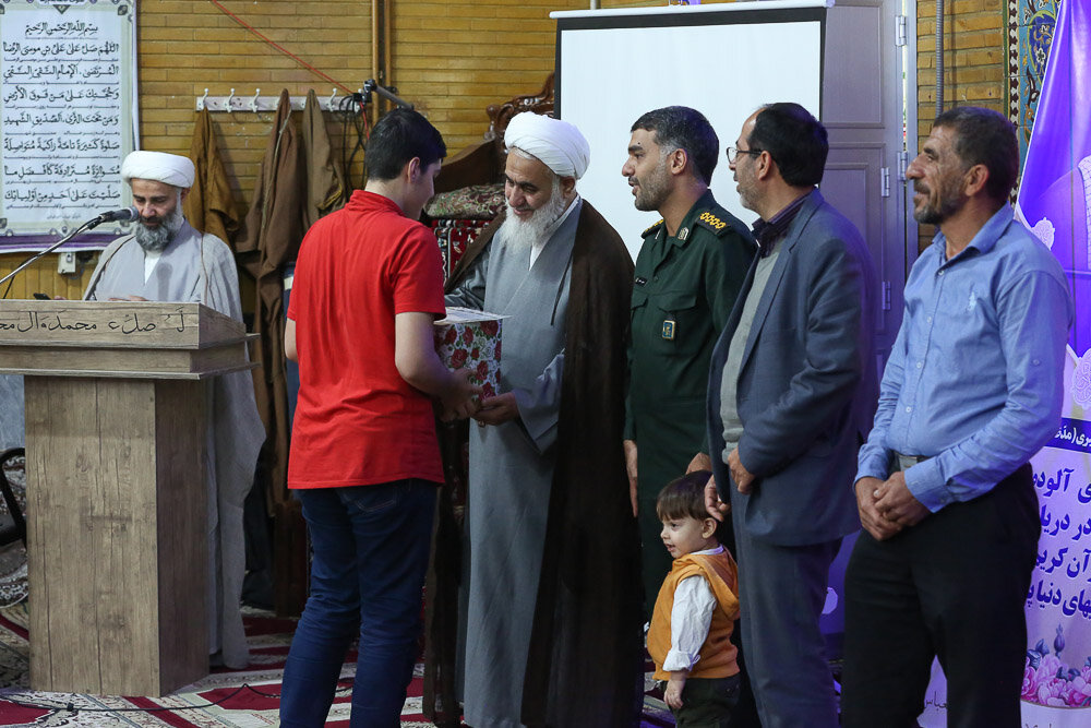 راه های کسب آرامش حقیقی در بیان امام جمعه قزوین