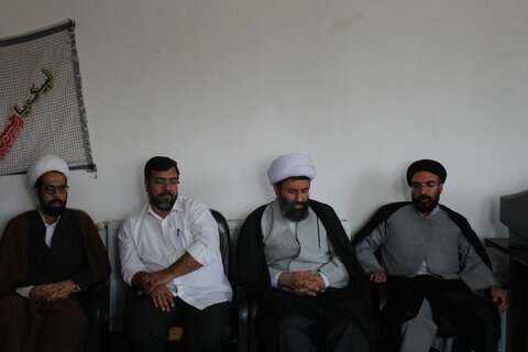 تصاویر/ دیدار مدیر حوزه علمیه کردستان با اساتید و معاونین مدرسه سفیران هدایت بیجار
