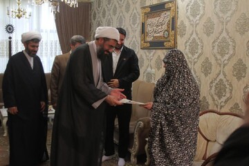 زندگی‌نامه شهدا برای جامعه بازگو شود