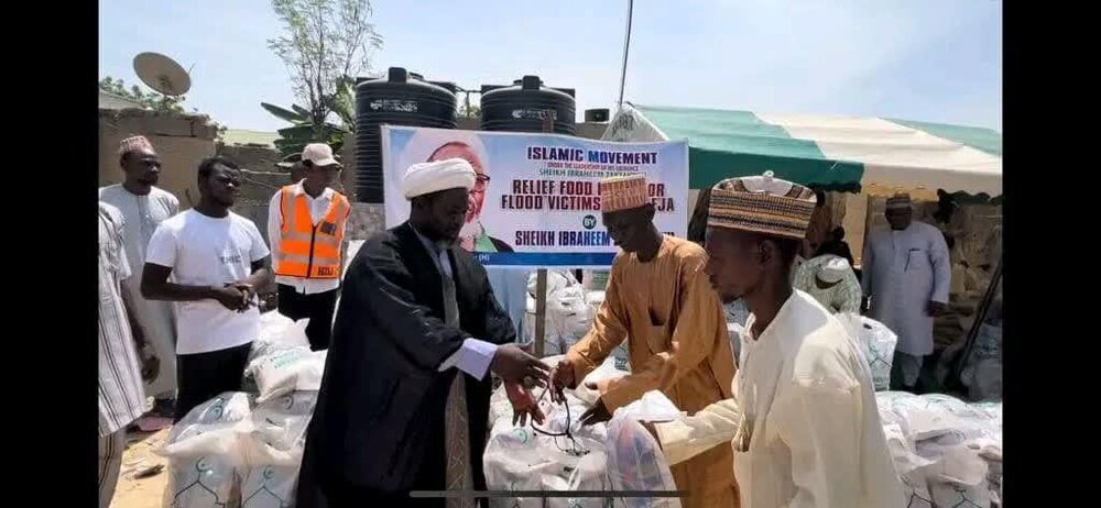 شیخ ابراہیم زکزاکی کی شمالی نائیجیریا کے سیلاب سے متاثرہ لوگوں کے لئے امداد