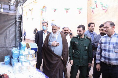تصاویر / همایش زکات استان با حضور نماینده ولی فقیه در قزوین