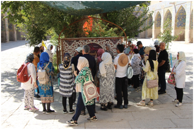استقبال ۳ هزار گردشگر از گفتگوی آزاد در مدرسه علمیه ناصریه اصفهان