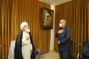 تصاویر / دیدار وزیر بهداشت با آیت‌الله العظمی نوری‌همدانی